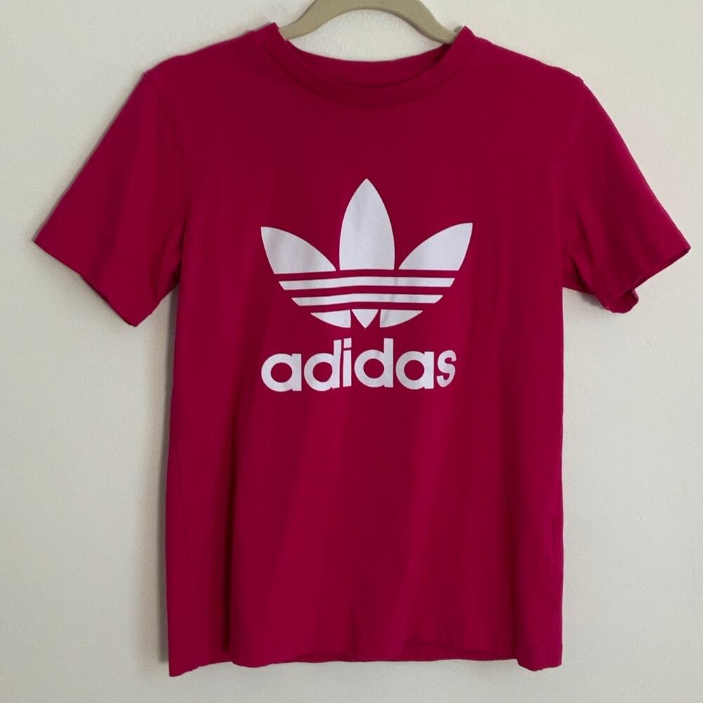 Adidas Women's magenta tee size medium
